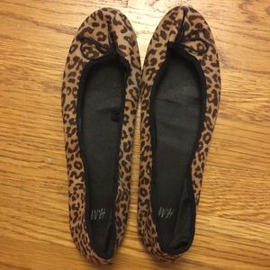 H&M Cheetah flats